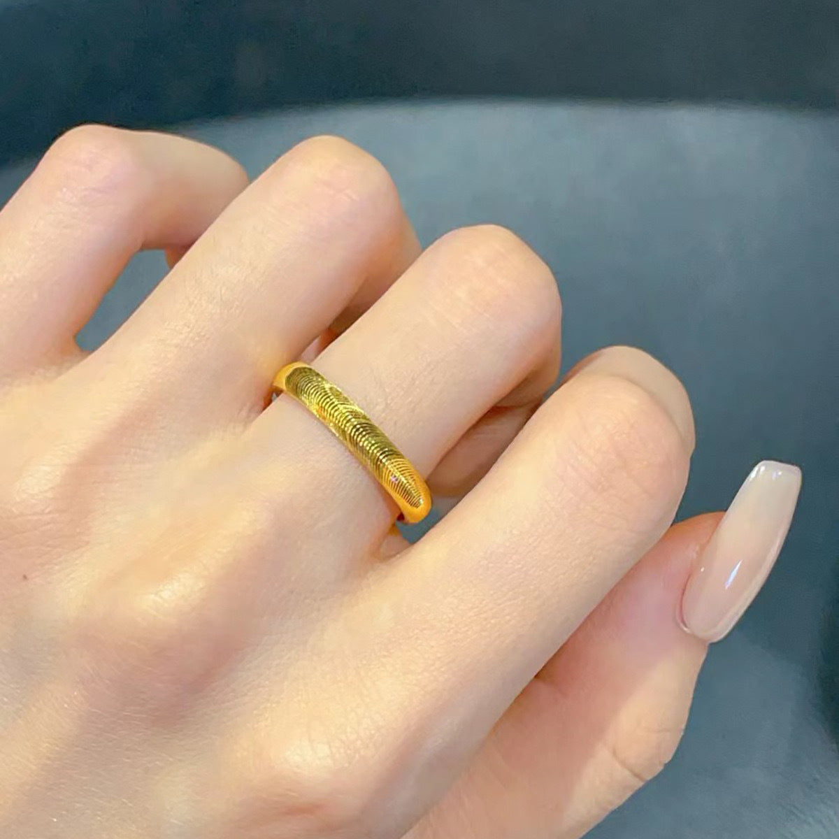 Golden Cat Eye Flashing Ring Special-interest Design