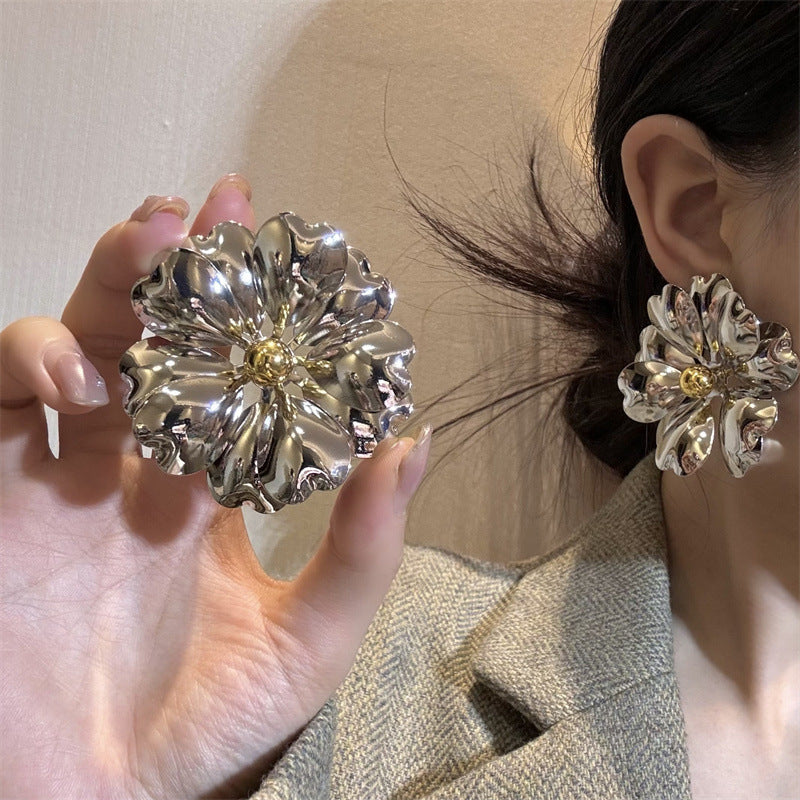 Cold Exaggerated Large Flower Earrings For Women